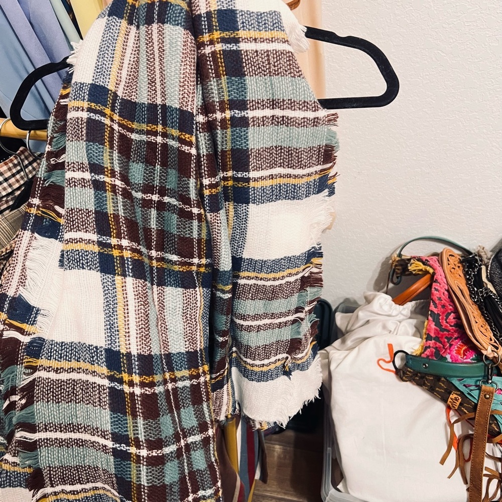 Kerisma Plaid Scarf in Blue, Brown, and Cream